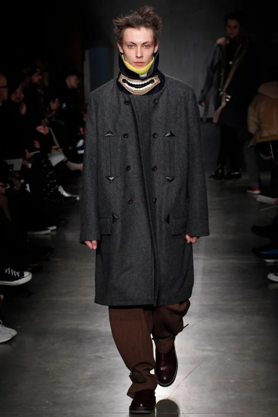 Look 33